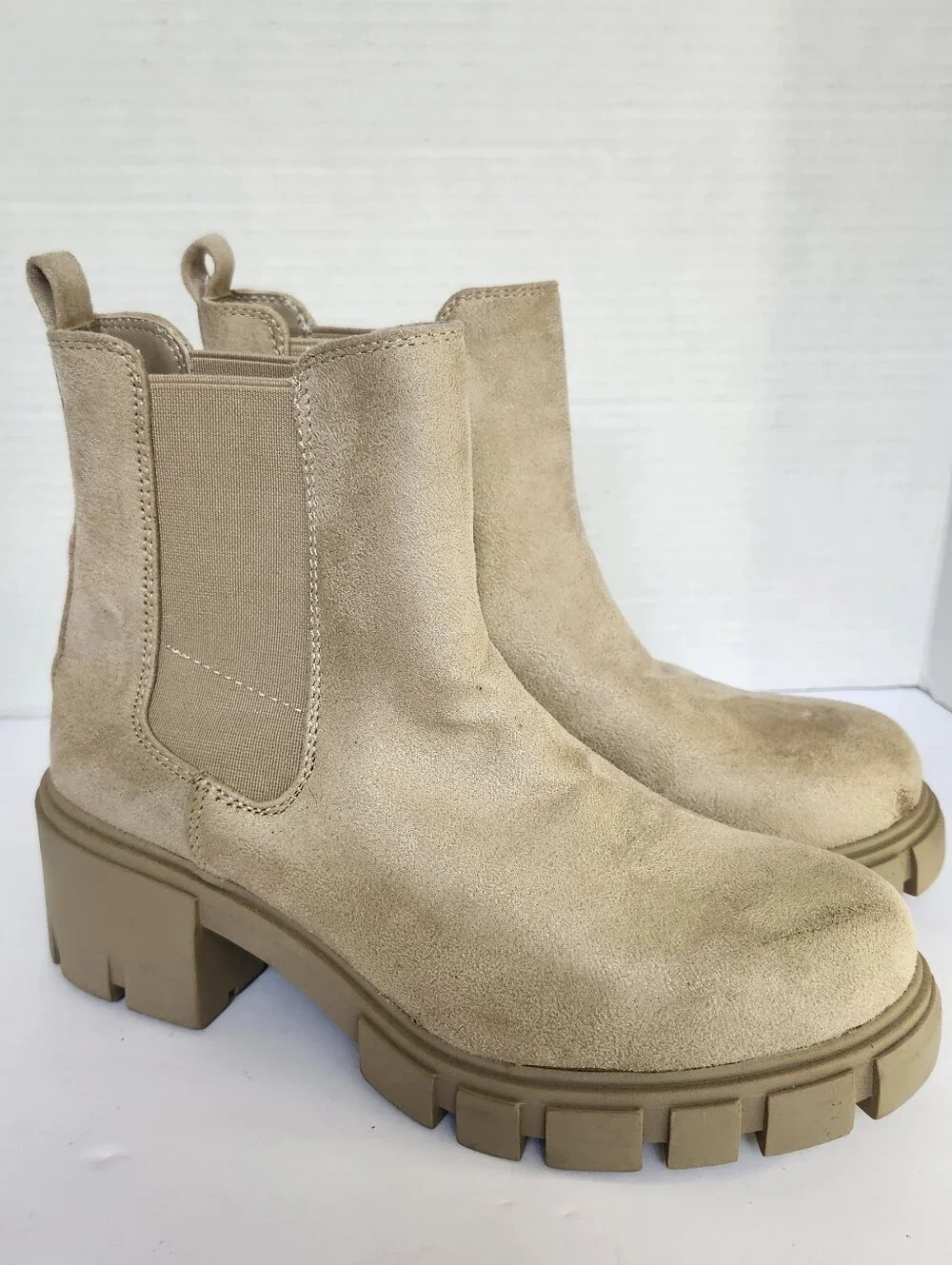 MADDEN GIRL Beige Suede Chelsea Lug Ankle Boots